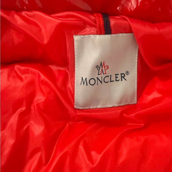 Moncler Women’s Bright Red Shiny Puffer Coat - Picture 4 of 9